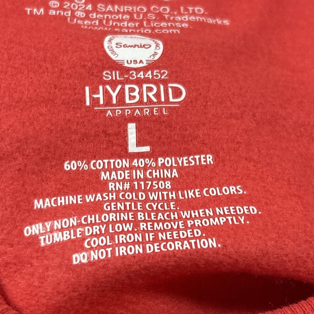 NEW Cinnamoroll Sanrio Sweatshirt Red Dubarry Mushroom Crew Neck - Size Large - Picture 10 of 11